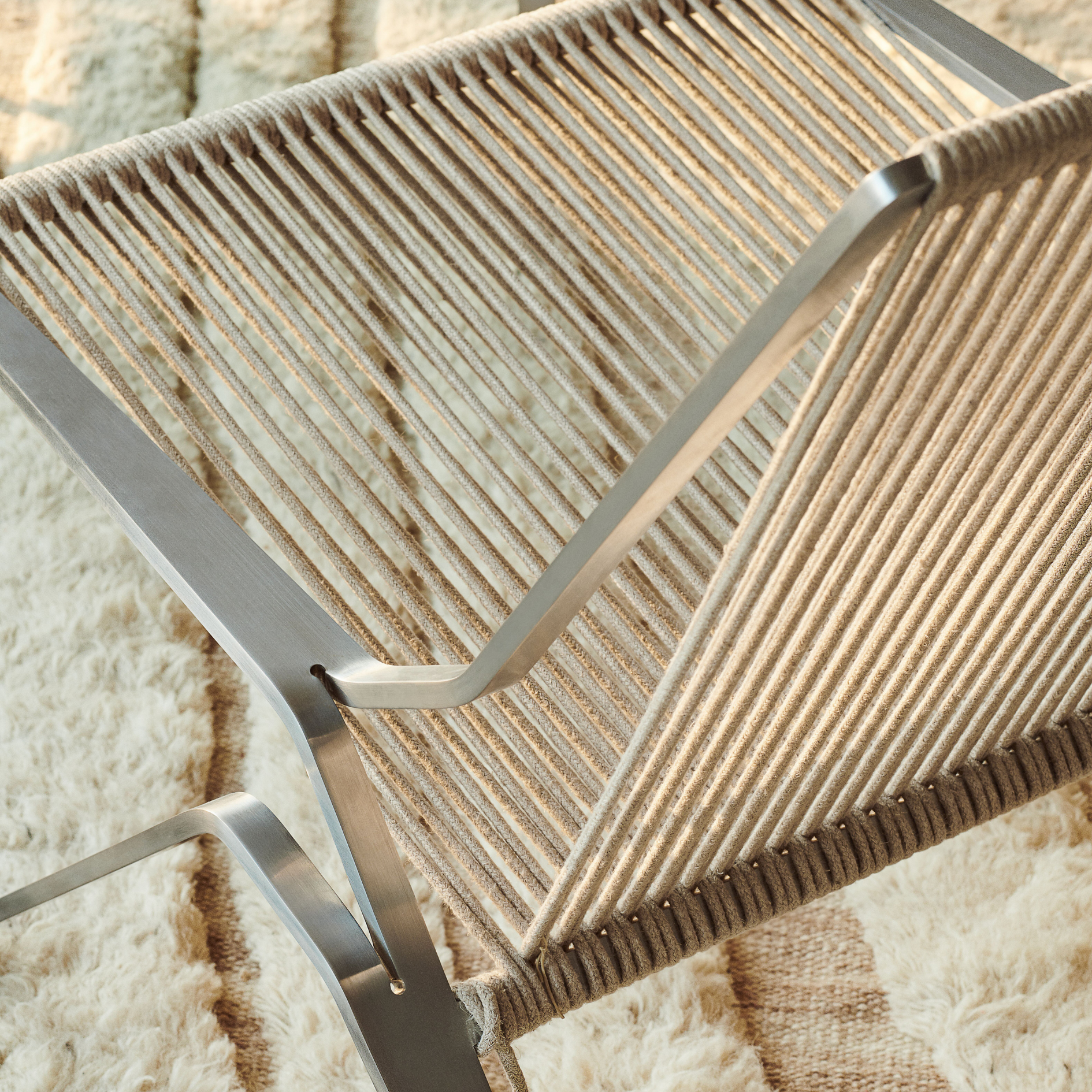 PK25 Lounge Chair